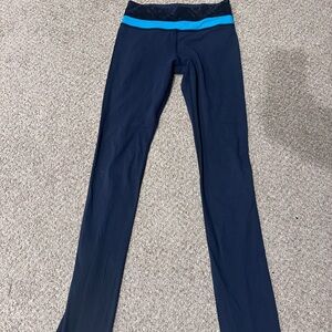 LULULEMON  BLUE ASTRO YOGA PANTS leggings SIZE 4